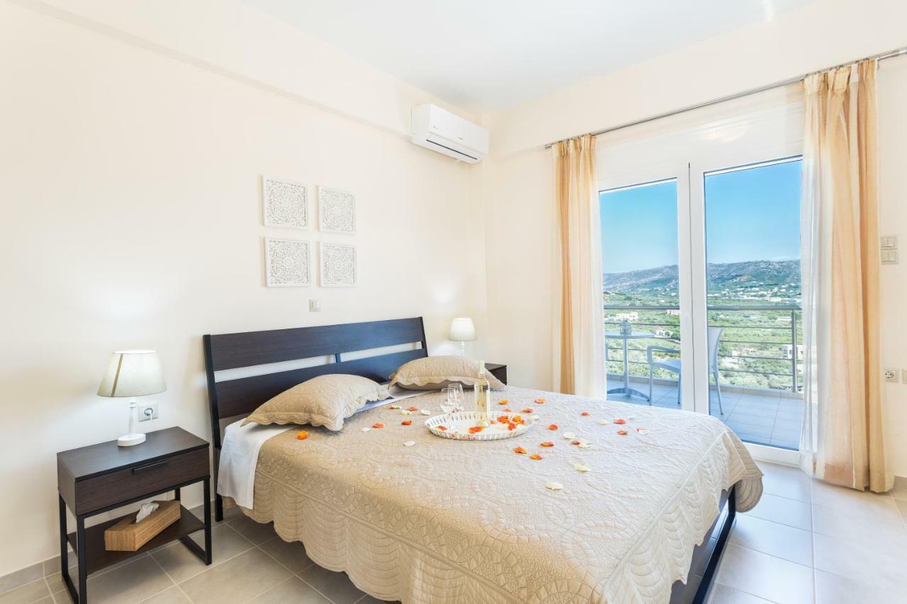 Villa Oasis Galatás Eksteriør billede