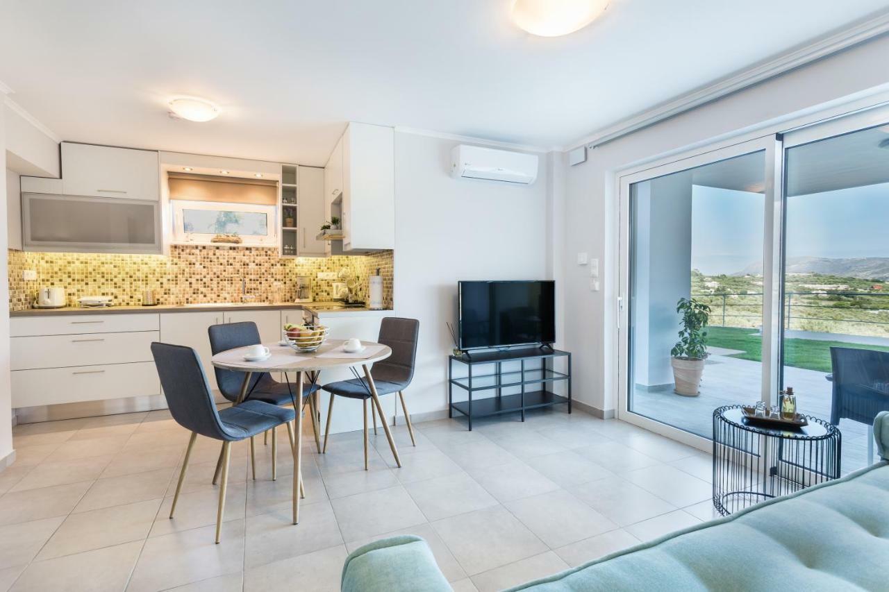 Villa Oasis Galatás Eksteriør billede