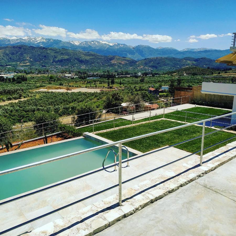Villa Oasis Galatás Eksteriør billede