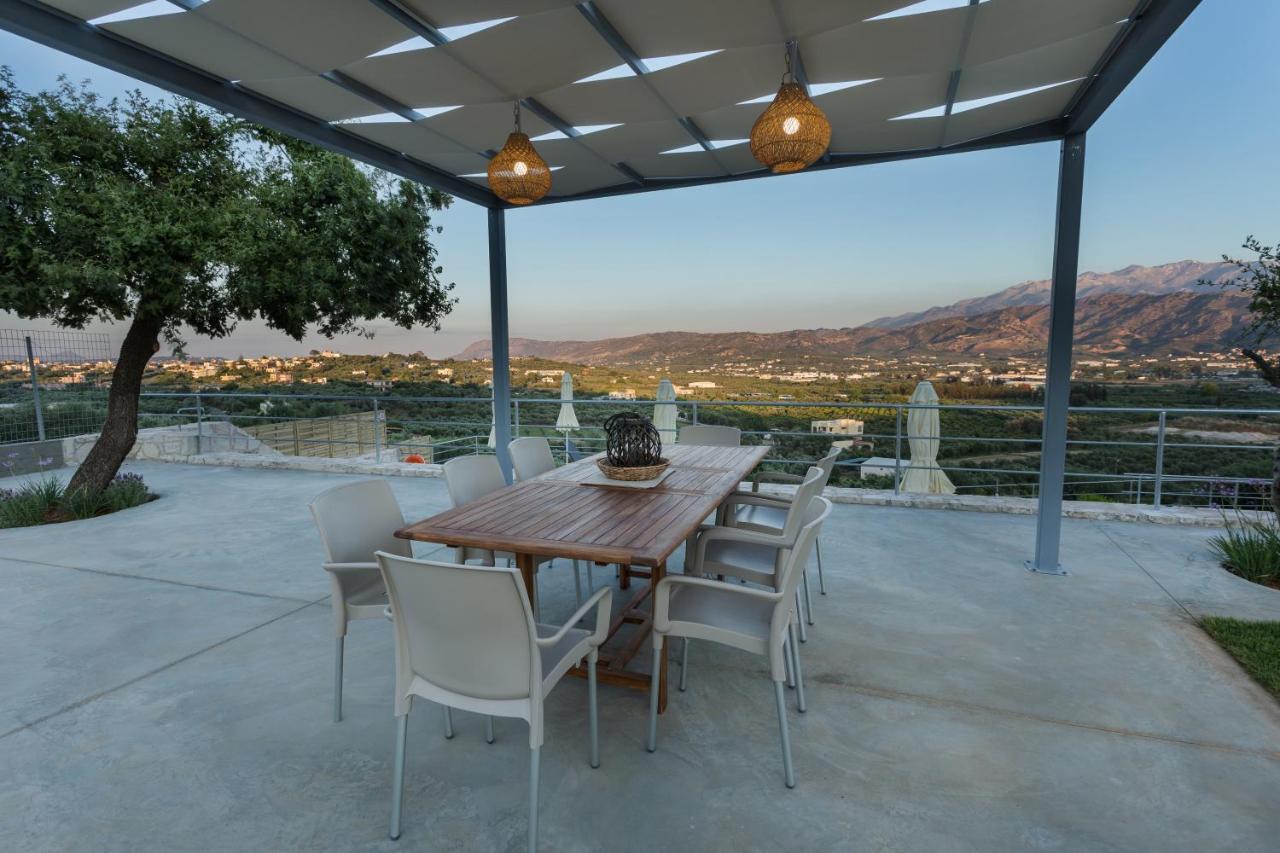 Villa Oasis Galatás Eksteriør billede
